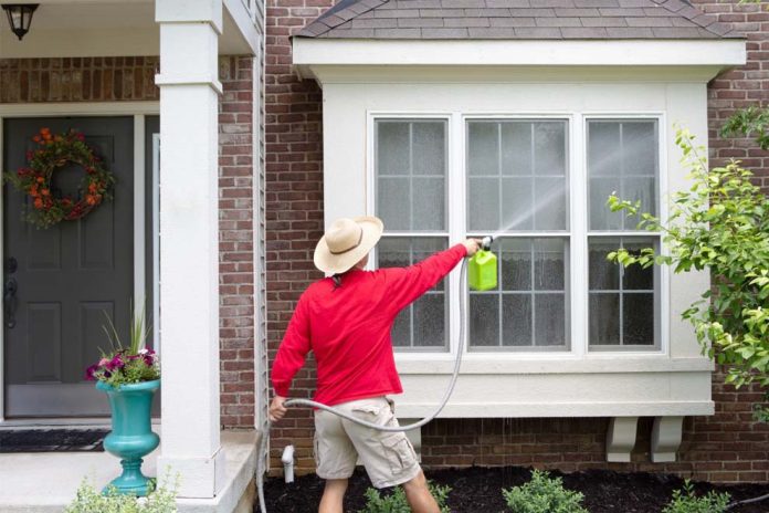 How to Keep Your Home's Exterior Clean
